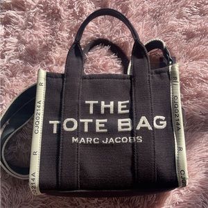 THE TOTE BAG MINI